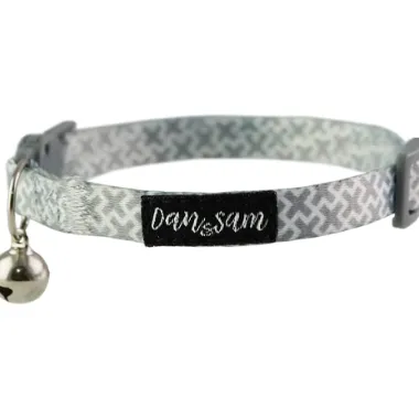 Dan & Sam Cat Collar Grey Kisses